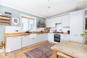 Photo 7- click for photo gallery